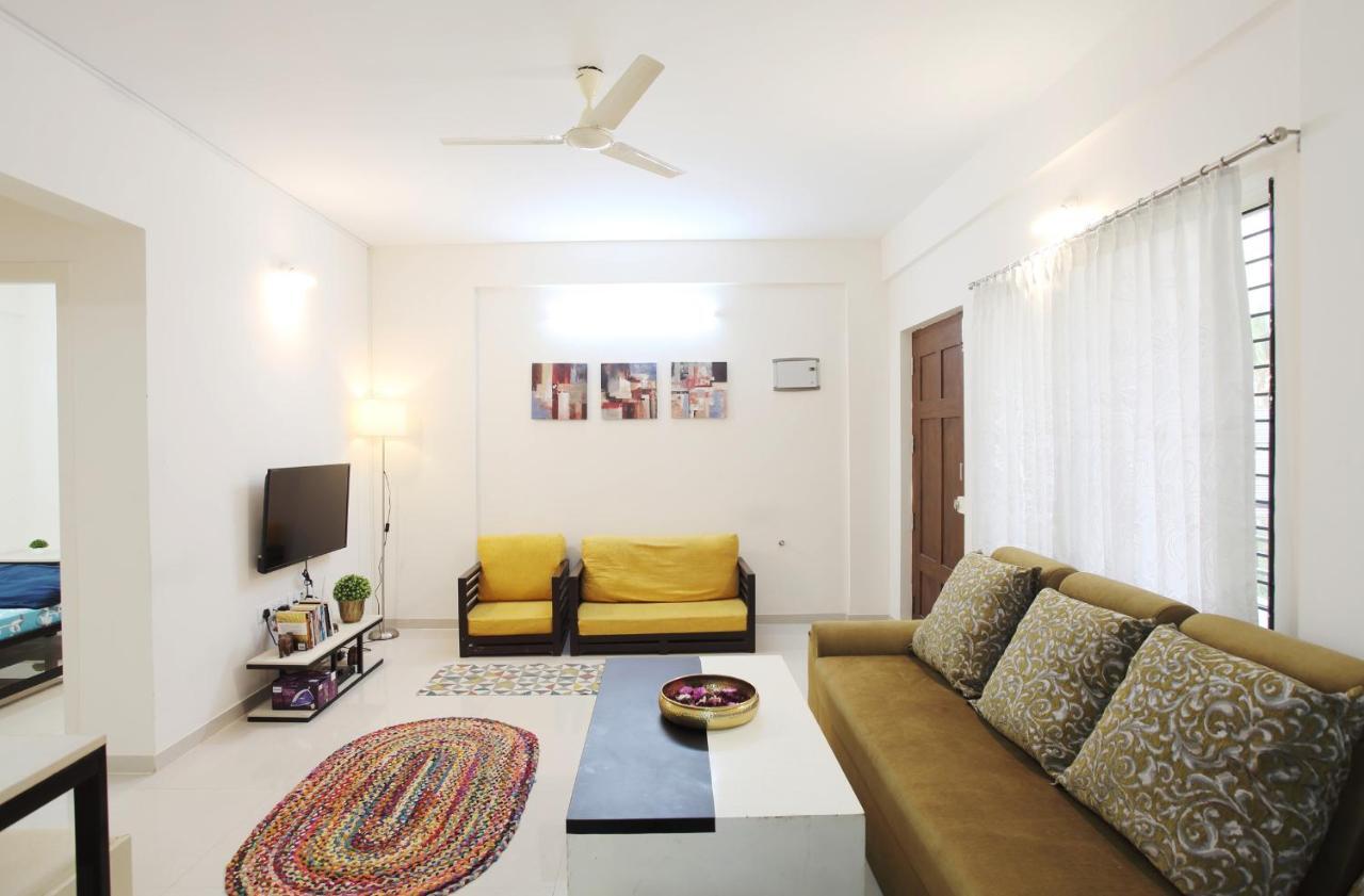 Qualtems Guest House-With Ac Options Bangalore Dış mekan fotoğraf