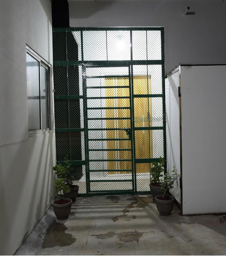 Qualtems Guest House-With Ac Options Bangalore Dış mekan fotoğraf